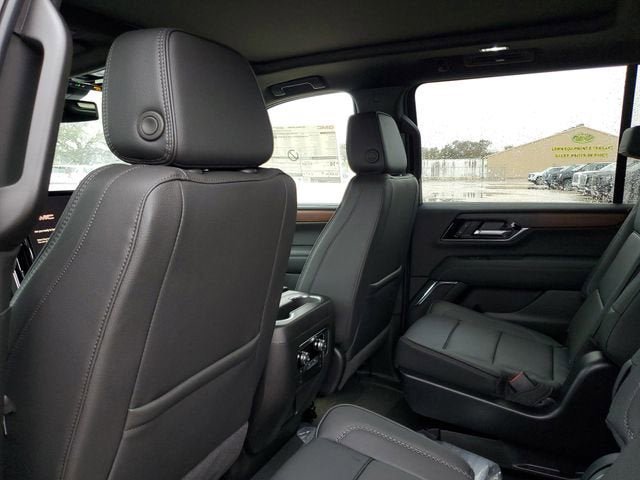 New 2026 GMC Yukon XL Denali w/ Sun & Power Step Package image 10