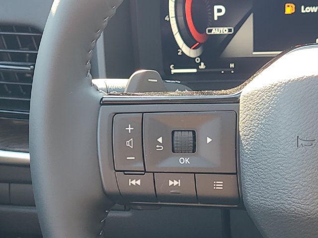 New 2026 Nissan Rogue Platinum AWD/4WD image 17