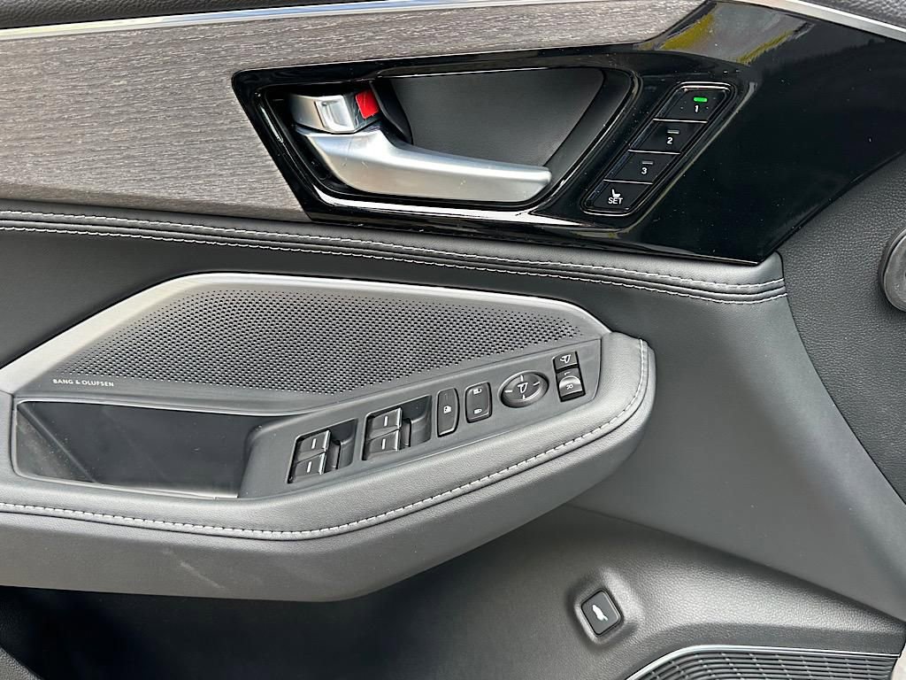 New 2026 Acura MDX w/ Advance Package image 10