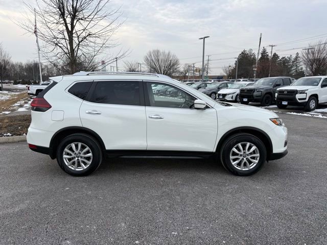 Used 2020 Nissan Rogue S w/ Special Edition Package image 4