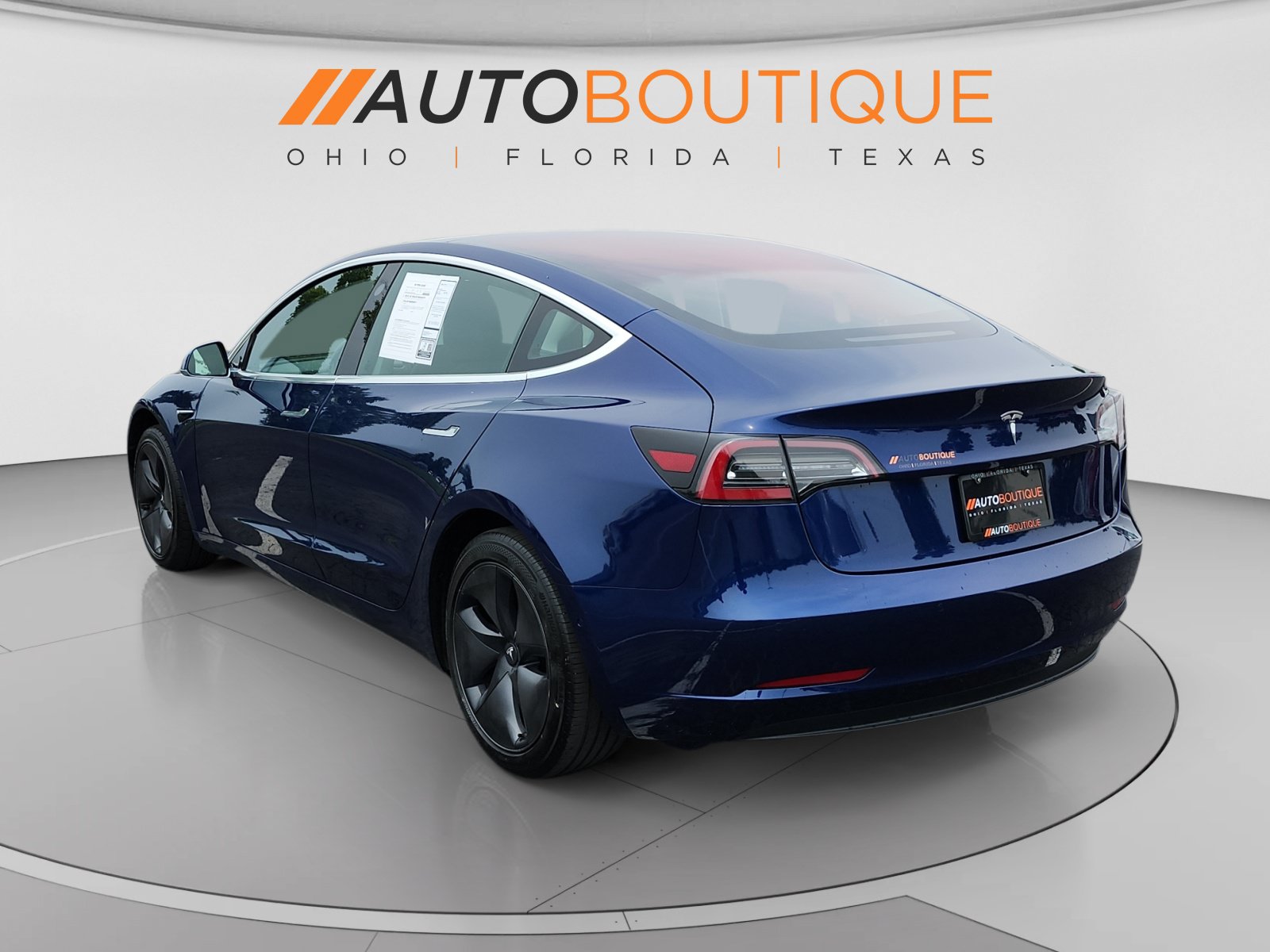 Used 2019 Tesla Model 3 Standard Range Plus RWD image 3