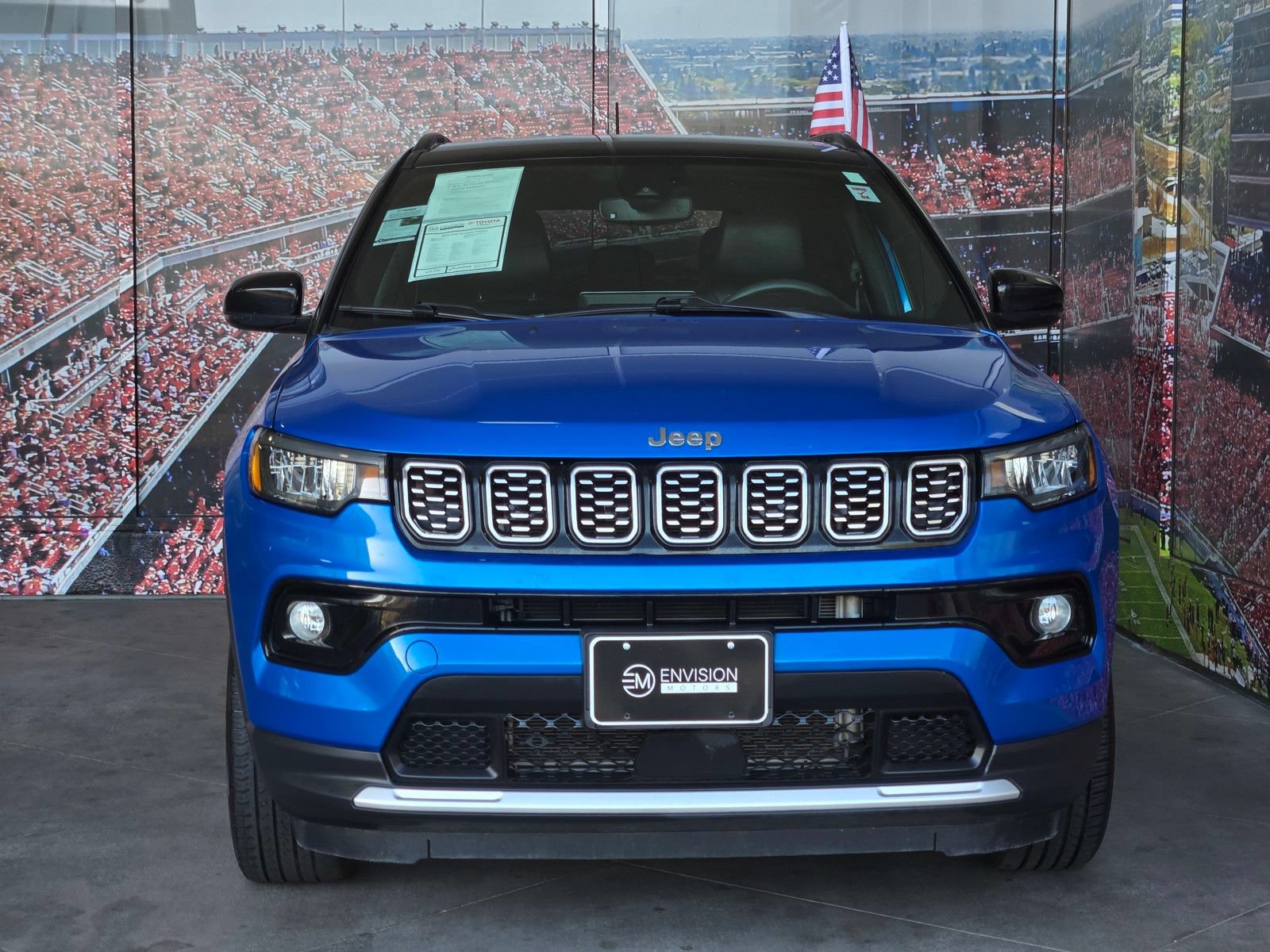 Used 2024 Jeep Compass Limited AWD/4WD image 3