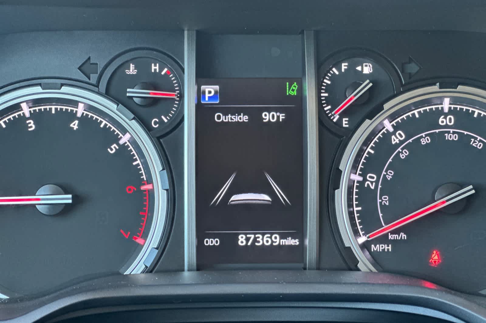 Used 2022 Toyota 4Runner TRD Off-Road Premium AWD/4WD image 25