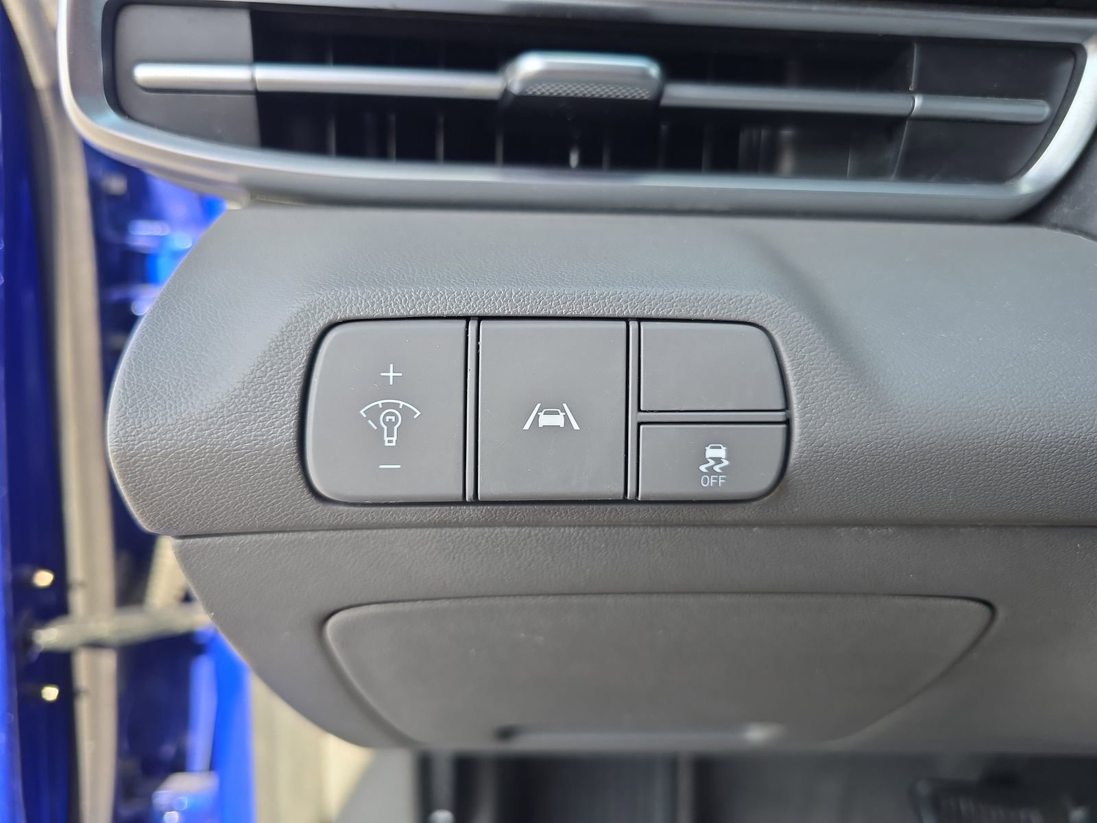 Used 2023 Hyundai Elantra SEL w/ Convenience Package image 20