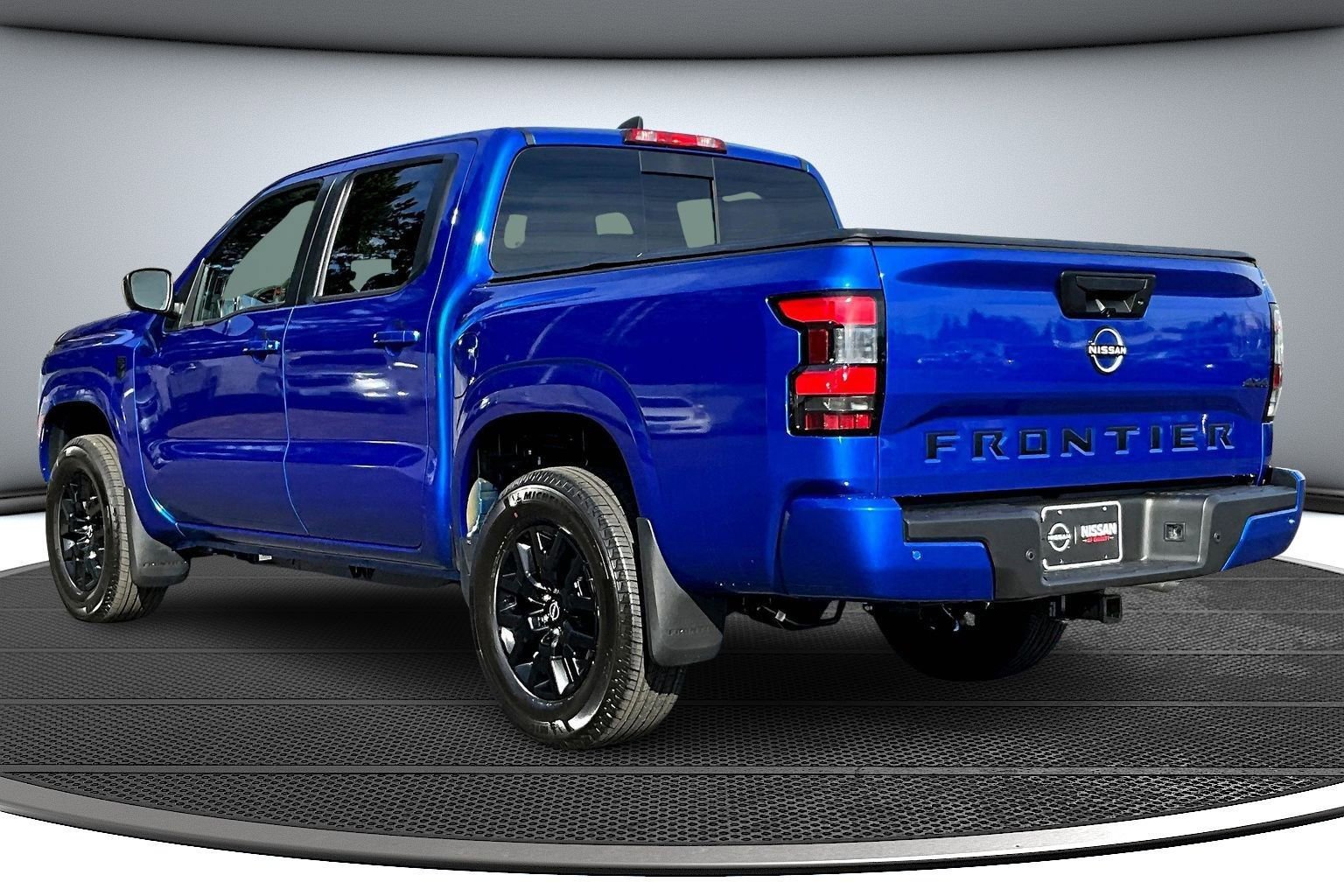 New 2026 Nissan Frontier SV image 3