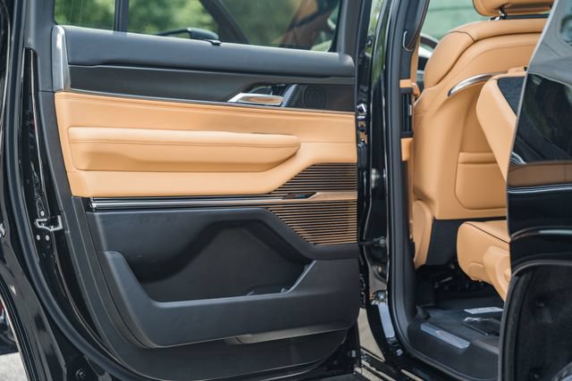 New 2026 Jeep Grand Wagoneer Summit AWD/4WD image 52