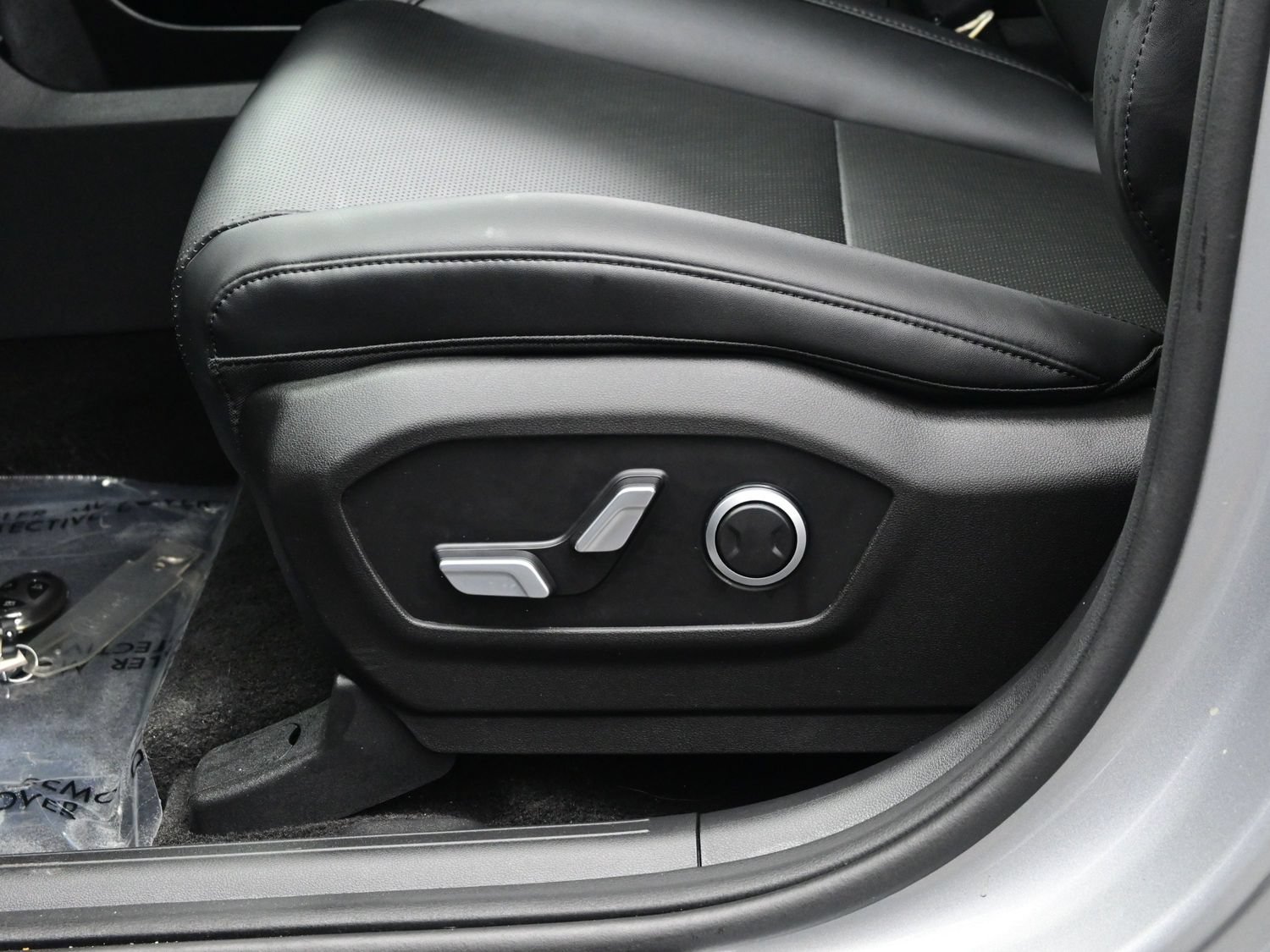Certified 2026 Hyundai Santa Fe SEL AWD/4WD image 11