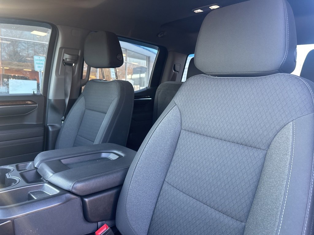 Used 2023 GMC Sierra 1500 Elevation image 11