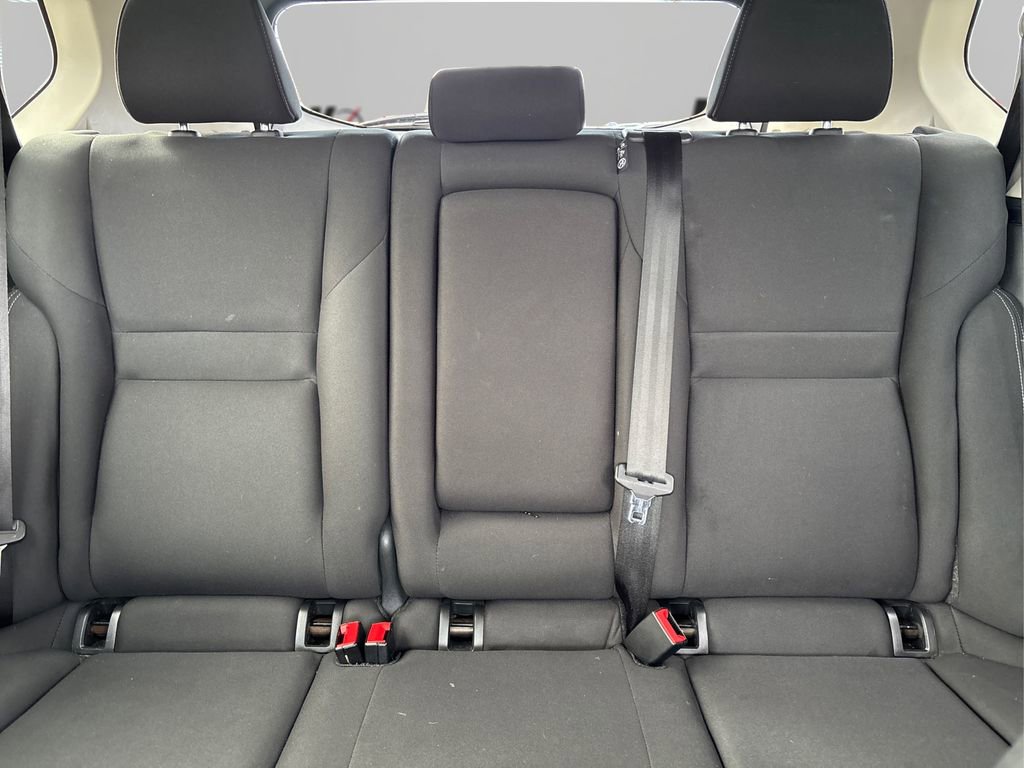 Used 2023 Nissan Rogue S AWD/4WD image 18