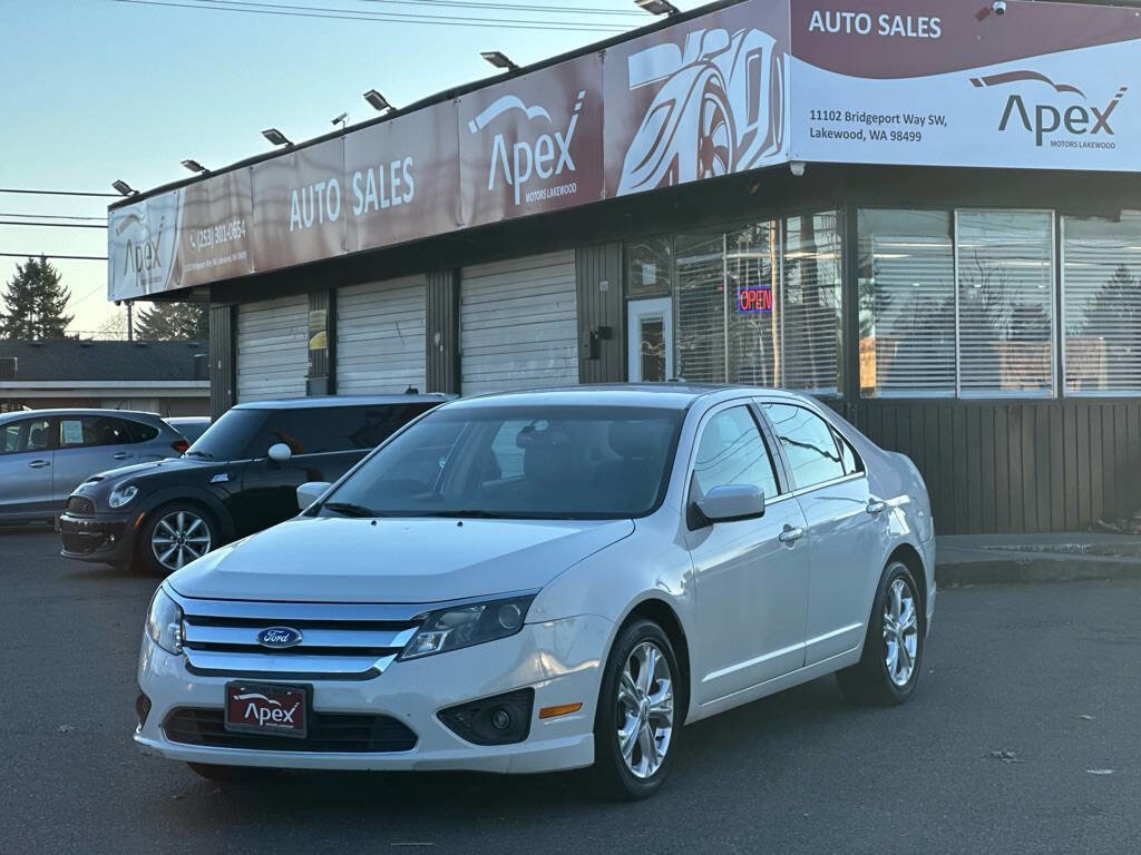 Used 2012 Ford Fusion SE image 2