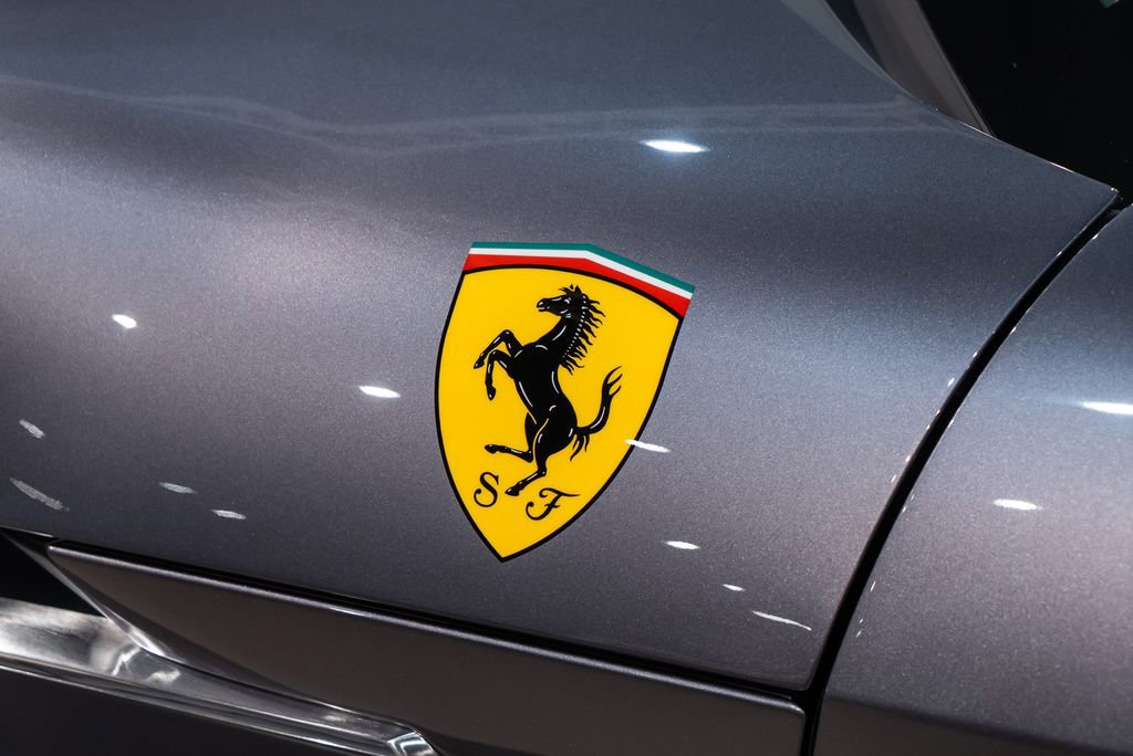Certified 2025 Ferrari 12Cilindri RWD image 12