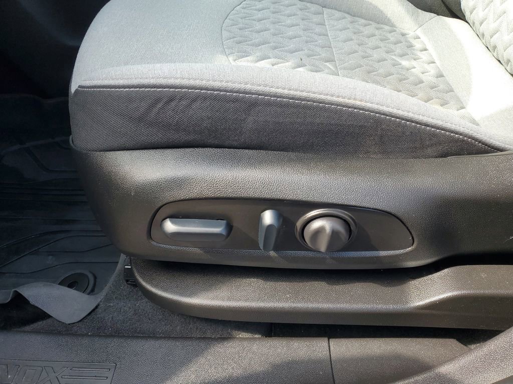 Certified 2024 Chevrolet Equinox LS w/ LS Convenience Package image 7