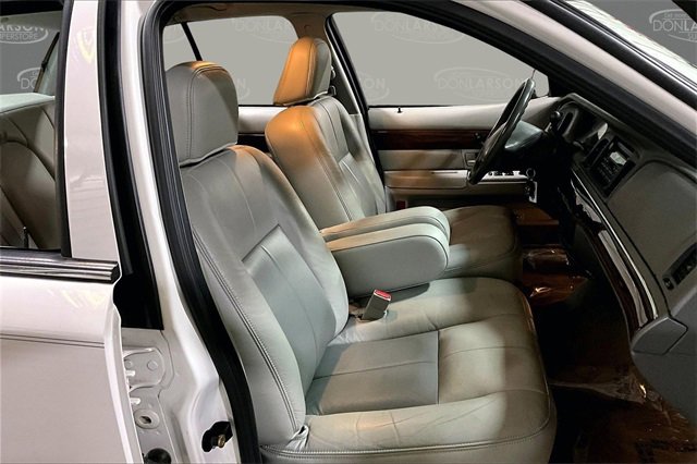 Used 2003 Mercury Grand Marquis GS image 15