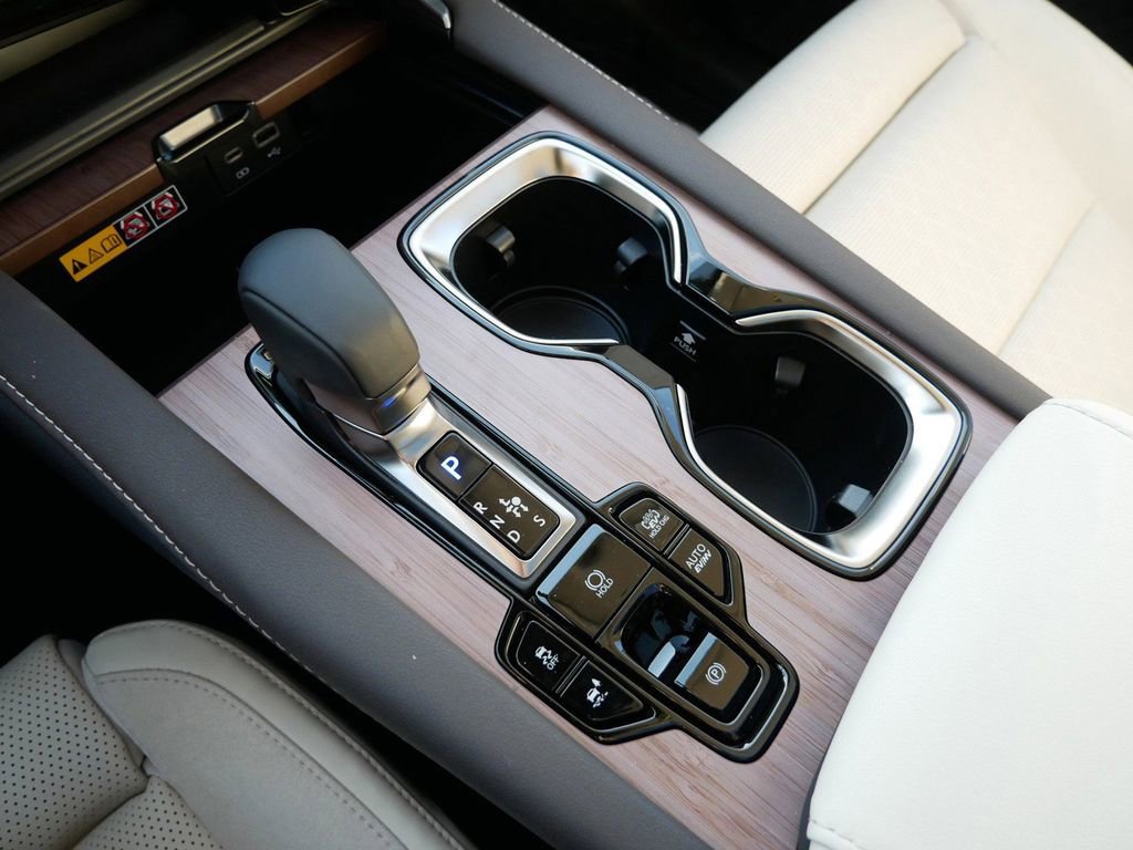 New 2026 Lexus RX 450h AWD image 25