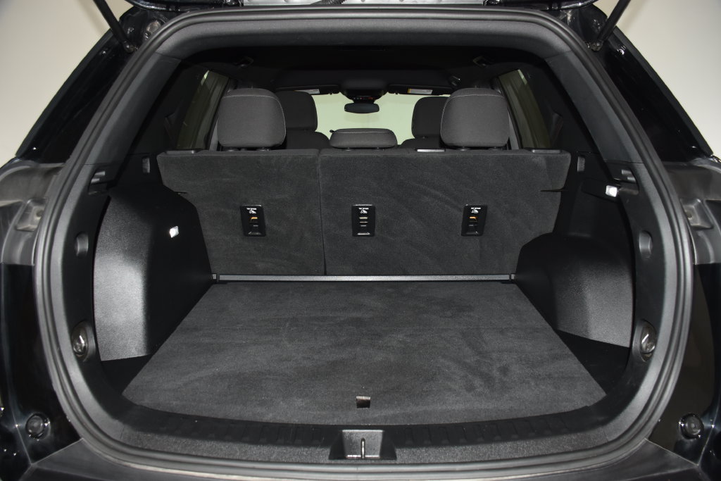 Used 2025 Chevrolet Equinox LT FWD image 28