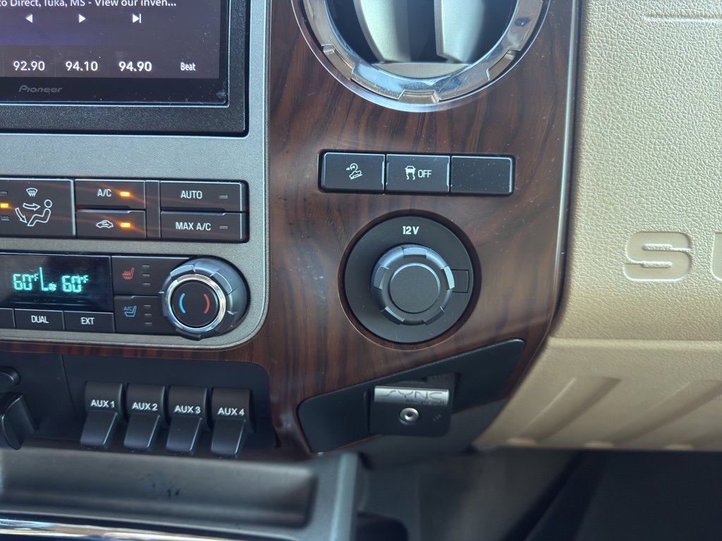 Used 2012 Ford F250 Lariat w/ Lariat Interior Pkg image 20