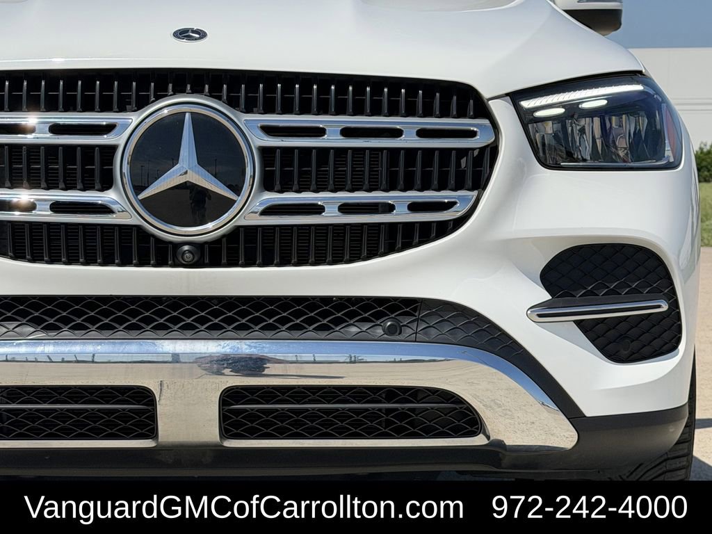 Used 2025 Mercedes-Benz GLE 350 4MATIC w/ Driver Assistance Package image 4