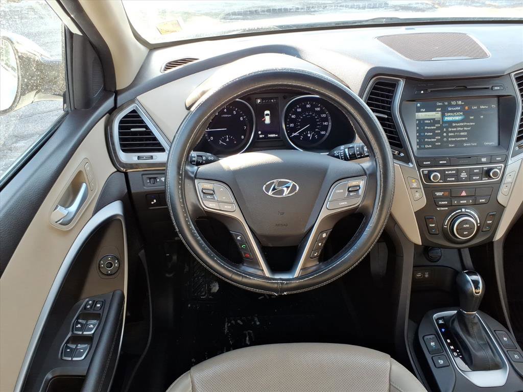 Used 2017 Hyundai Santa Fe Sport w/ 2.4L Tech Package 04 image 10