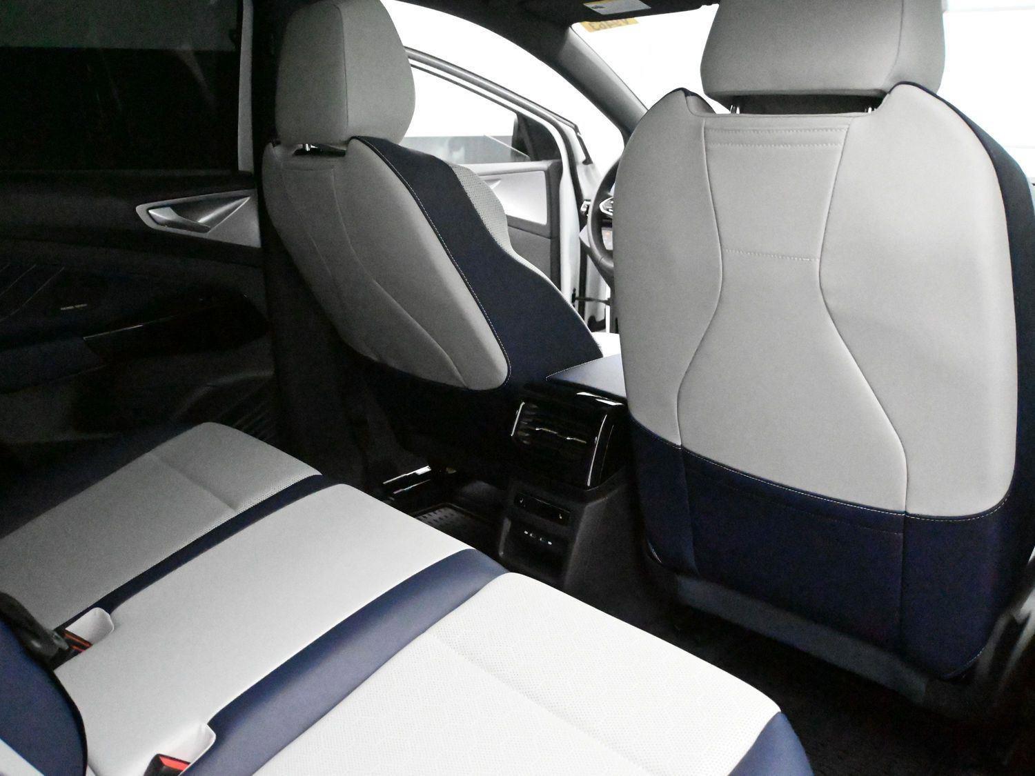 Used 2025 Volkswagen ID.4 Pro S Plus image 20