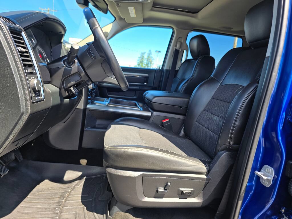 Used 2015 RAM 1500 Sport w/ Sport Premium Group AWD/4WD image 23