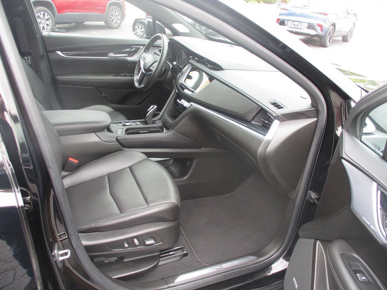 Used 2024 Cadillac XT5 Premium Luxury AWD/4WD image 14