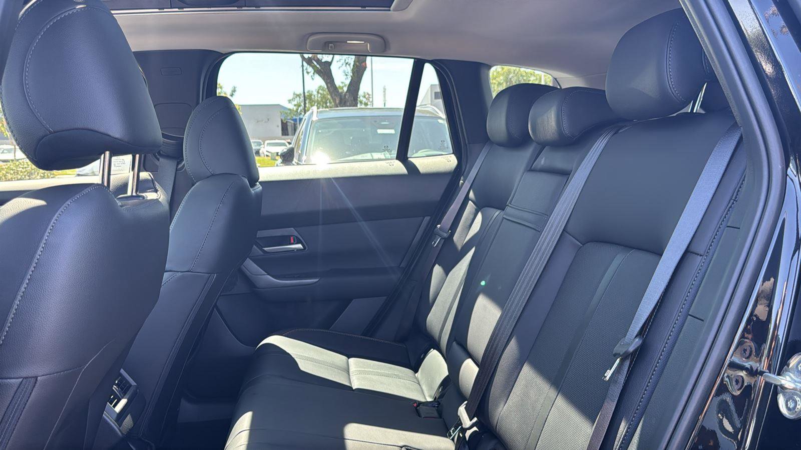 New 2026 MAZDA CX-50 AWD 2.5 Hybrid w/ Premium Pkg image 24