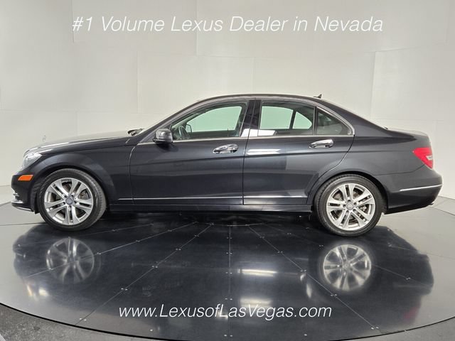 Used 2014 Mercedes-Benz C 300 4MATIC Sedan image 3