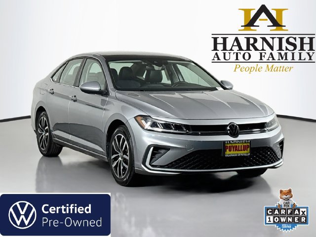 Used 2025 Volkswagen Jetta SE