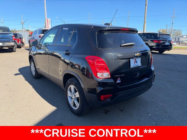 Used 2021 Chevrolet Trax LS w/ Tint and Cruise Package AWD/4WD image 5
