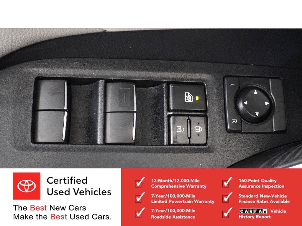 Used 2021 Toyota RAV4 XLE Premium FWD image 14