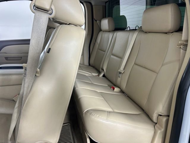 Used 2013 GMC Sierra 2500 SLT w/ SLT Convenience Package image 27