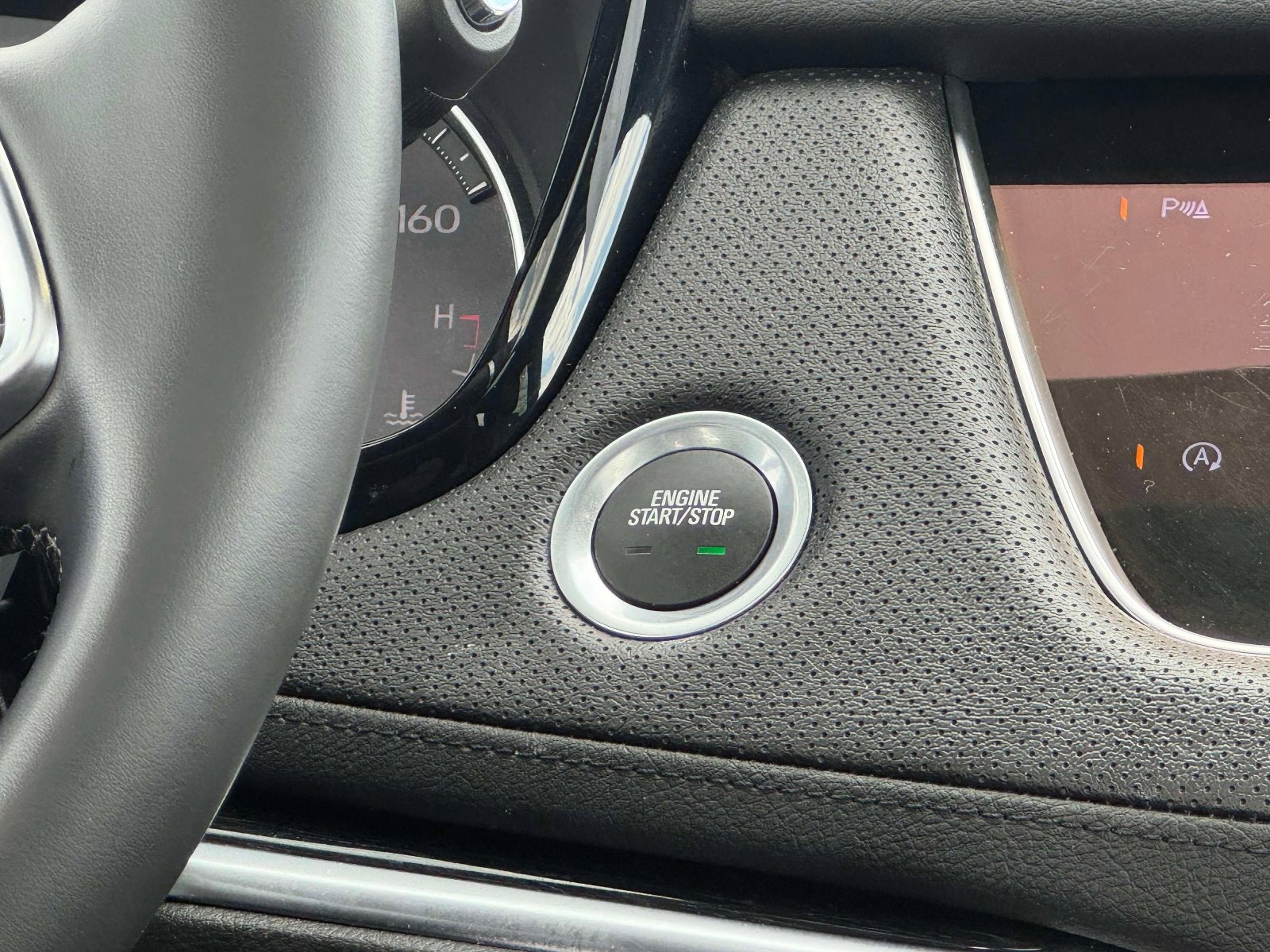 Certified 2025 Cadillac XT5 Premium Luxury FWD image 6
