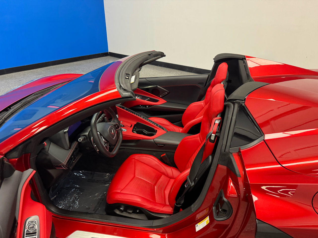 Used 2024 Chevrolet Corvette Stingray Preferred Conv w/ Stealth Interior Trim Package image 15