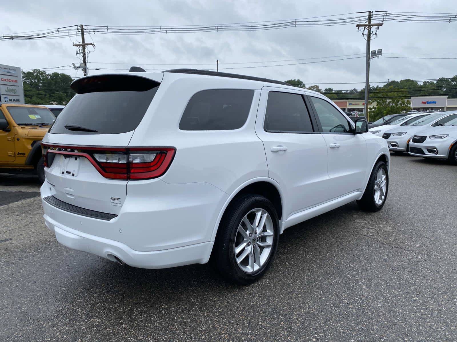 Certified 2023 Dodge Durango GT AWD/4WD image 3
