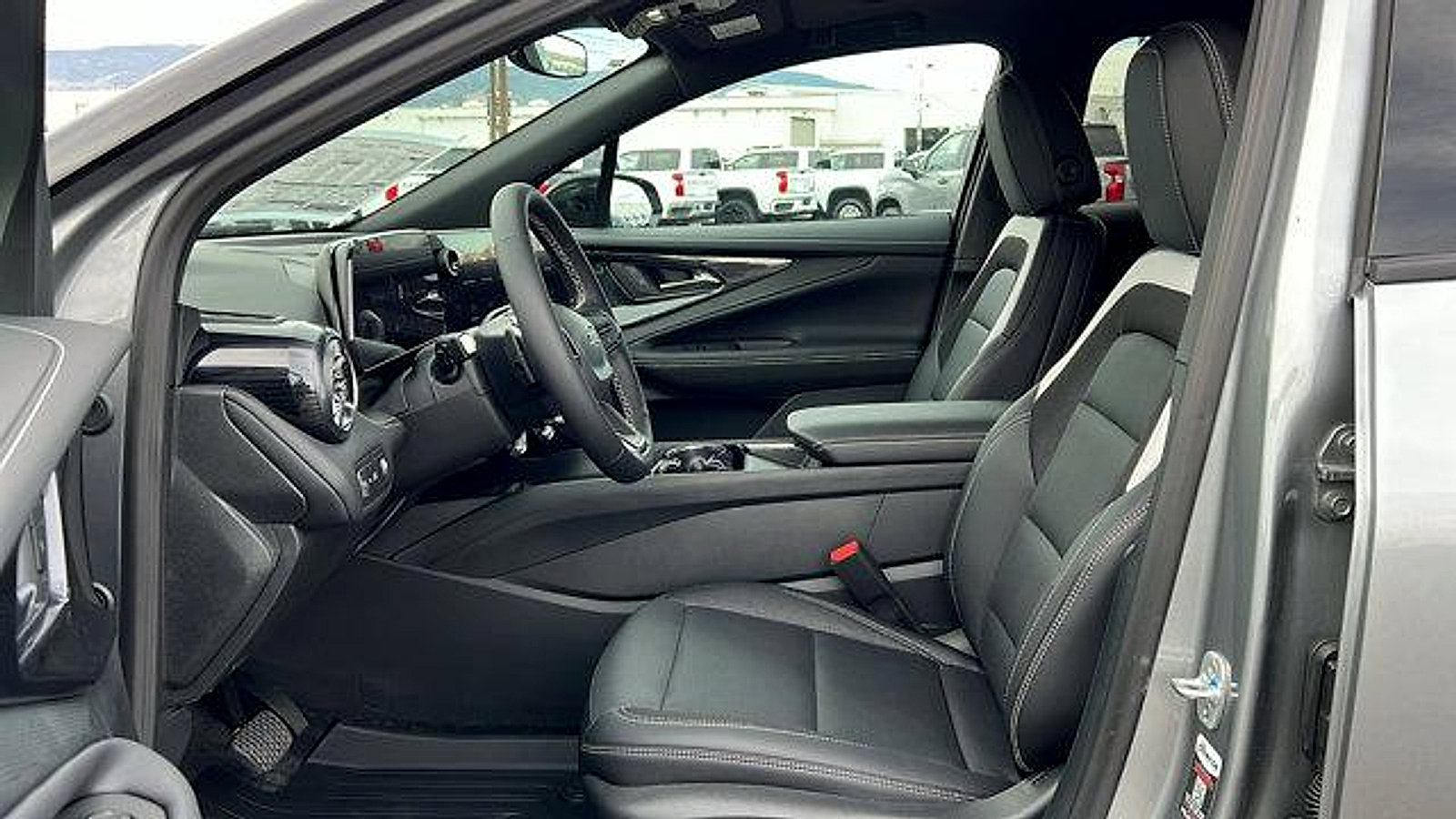 New 2026 Chevrolet Blazer EV LT image 28