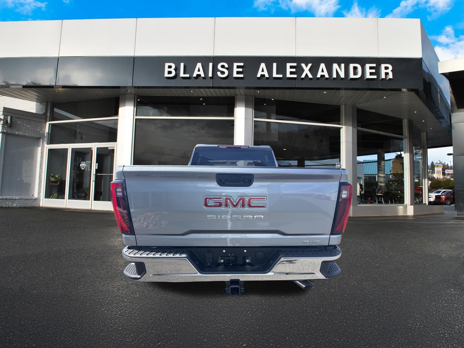 New 2026 GMC Sierra 2500 SLT AWD/4WD image 4