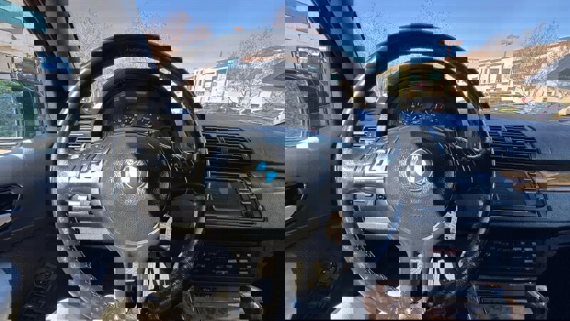 Used 2003 BMW X5 3.0i image 6