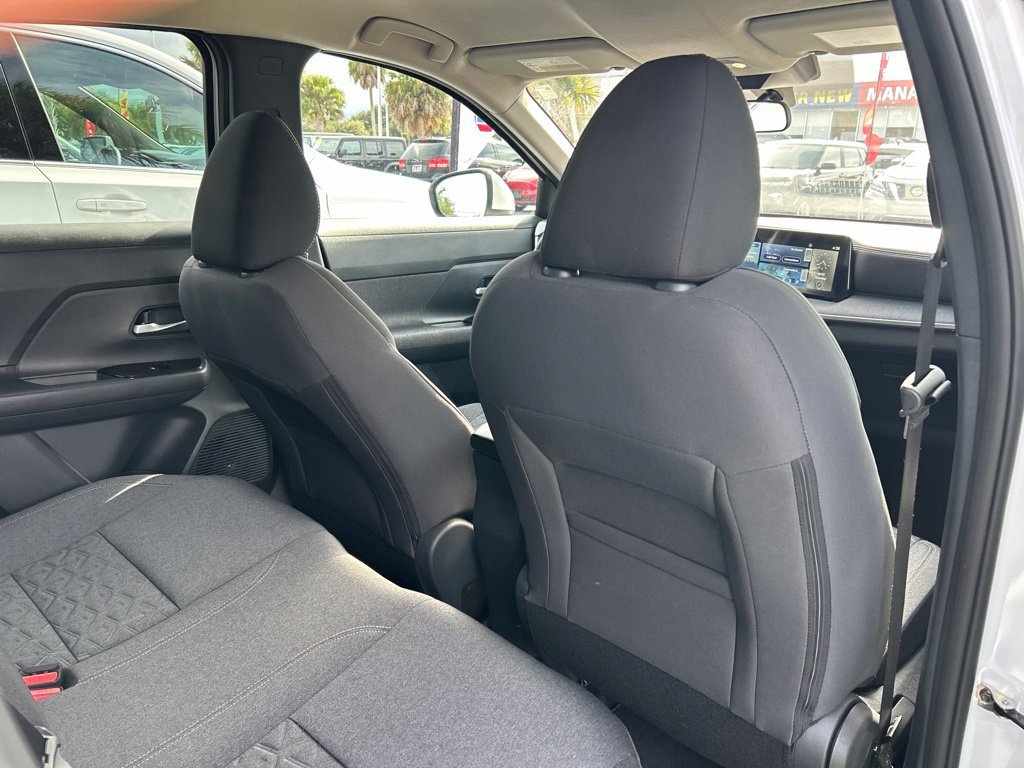 Certified 2025 Nissan Kicks SV FWD image 45