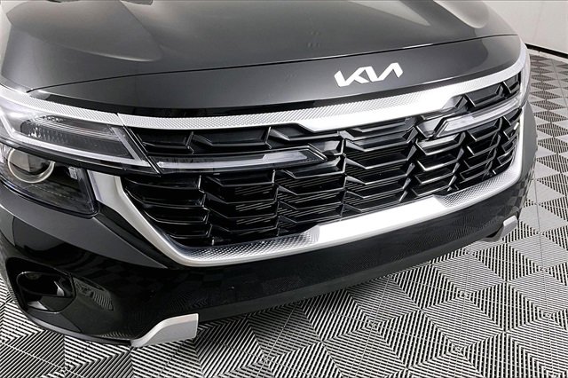 Certified 2026 Kia Seltos EX w/ EX Sunroof Package image 32