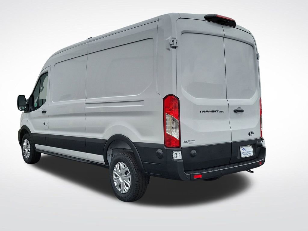 New 2026 Ford Transit 250 148 Medium Roof image 4