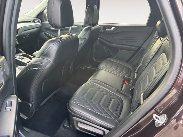 Certified 2023 Ford Escape Platinum w/ Premium Technology Package image 15