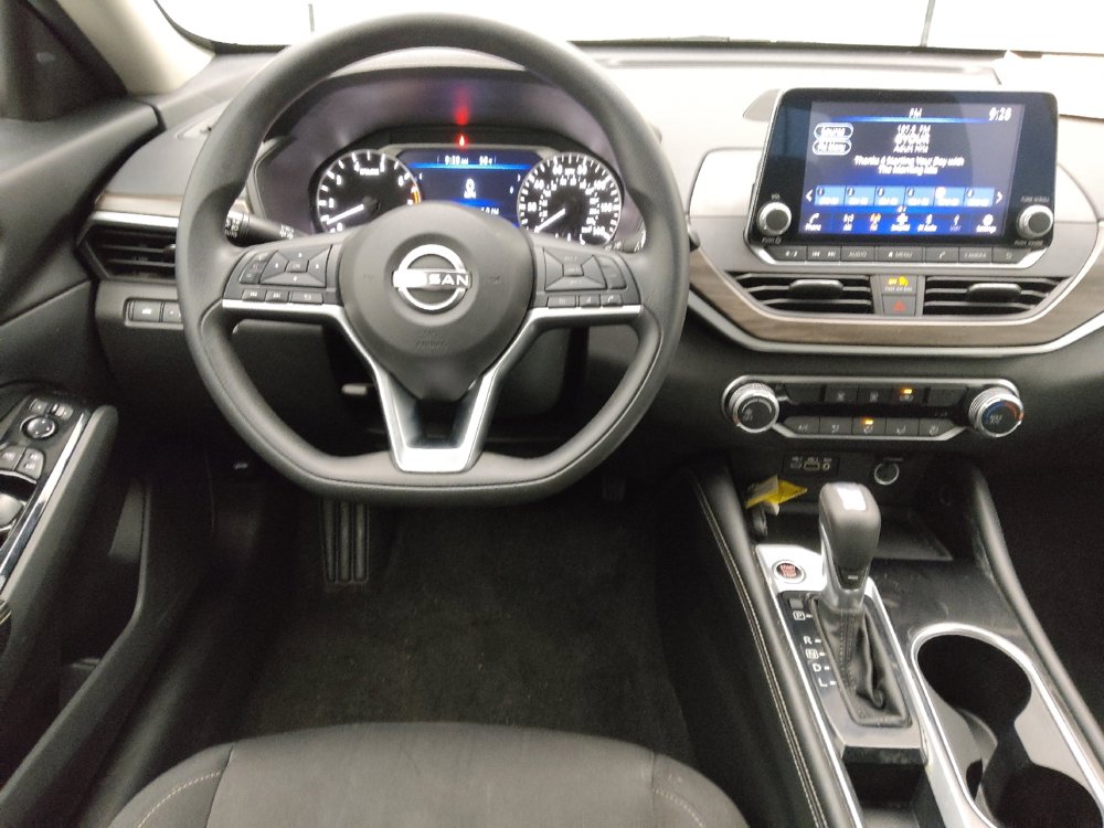 Used 2023 Nissan Altima 2.5 SV image 22