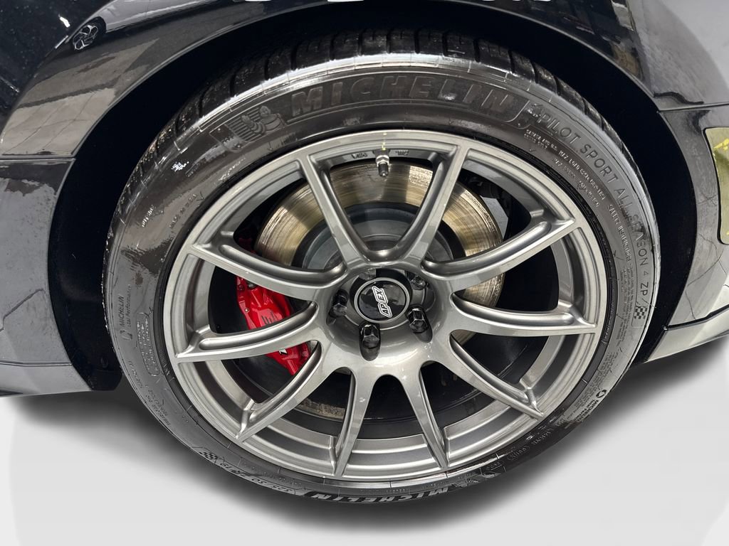 Used 2018 Chevrolet Camaro ZL1 RWD image 68