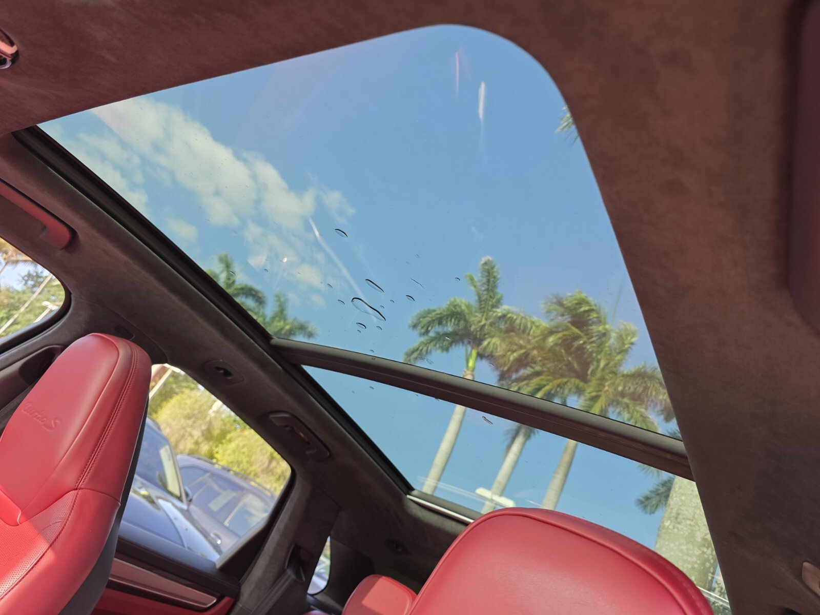 Used 2021 Porsche Cayenne Turbo S AWD/4WD image 13