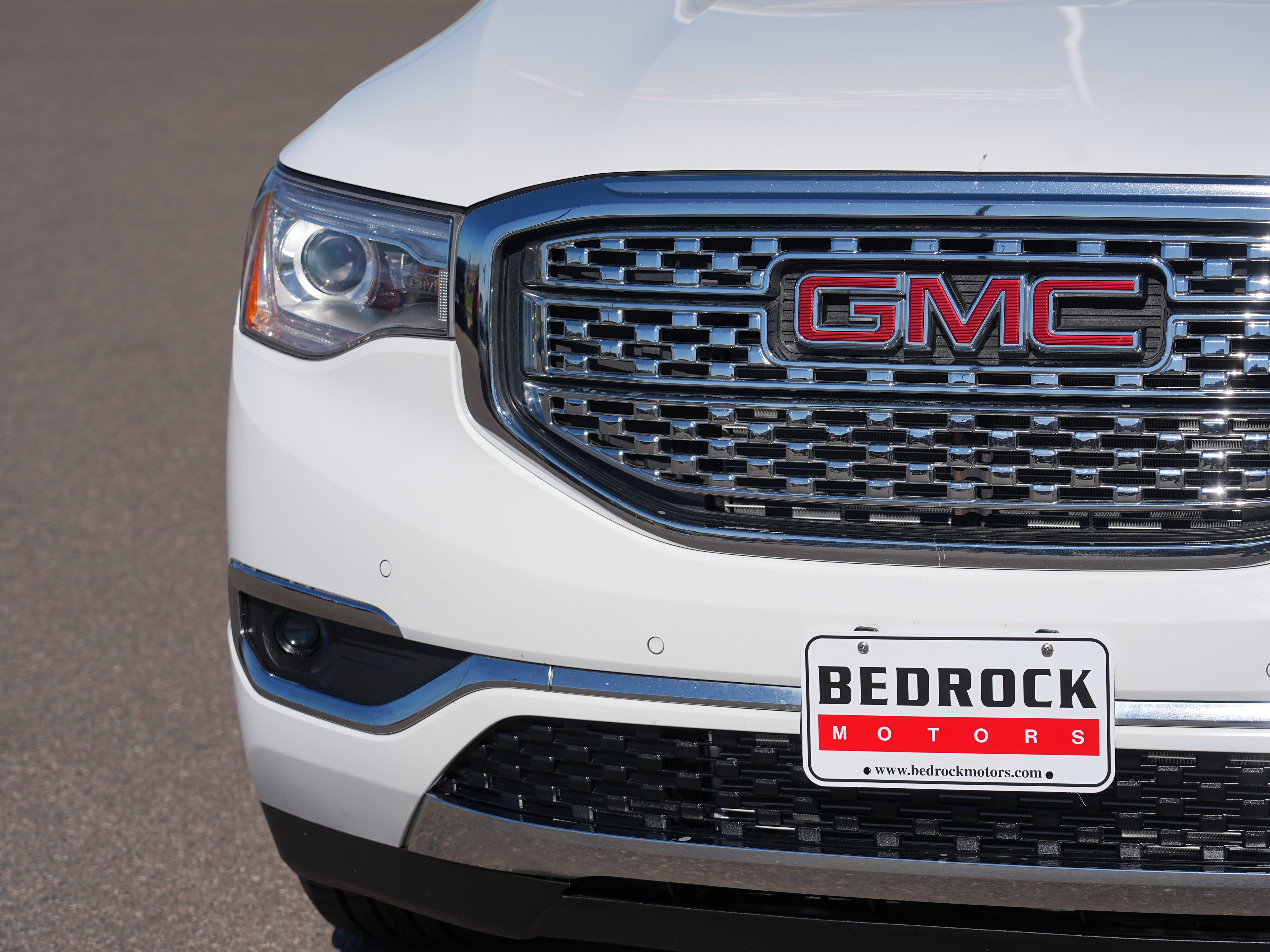 Used 2019 GMC Acadia Denali FWD image 9