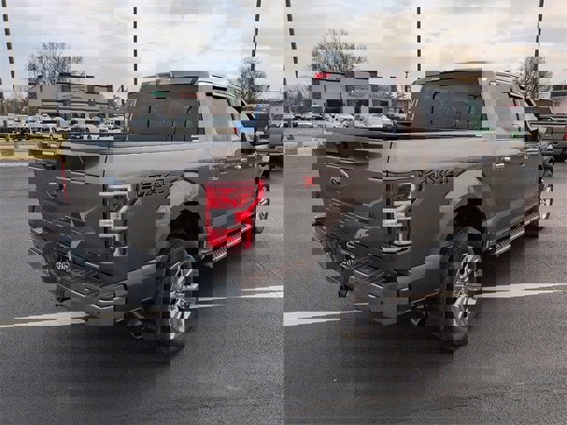 Used 2020 Ford F150 XLT w/ Equipment Group 302A Luxury image 6