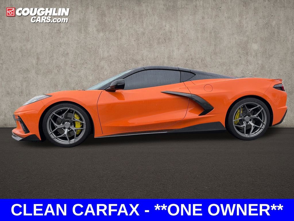 Used 2022 Chevrolet Corvette Stingray Preferred Cpe w/ Z51 Performance Package RWD image 2