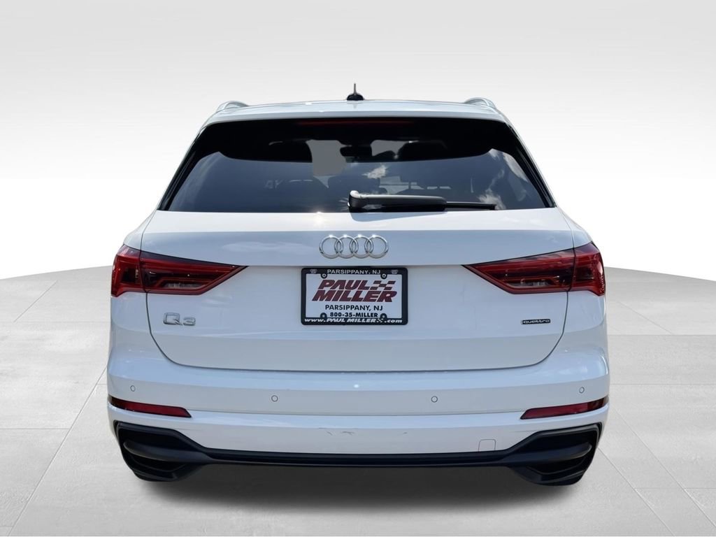 Used 2022 Audi Q3 2.0T Premium AWD/4WD image 7