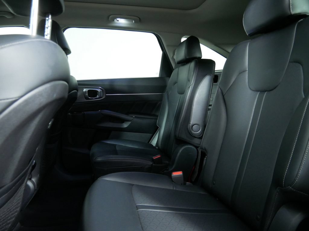 Certified 2021 Kia Sorento SX AWD/4WD image 18