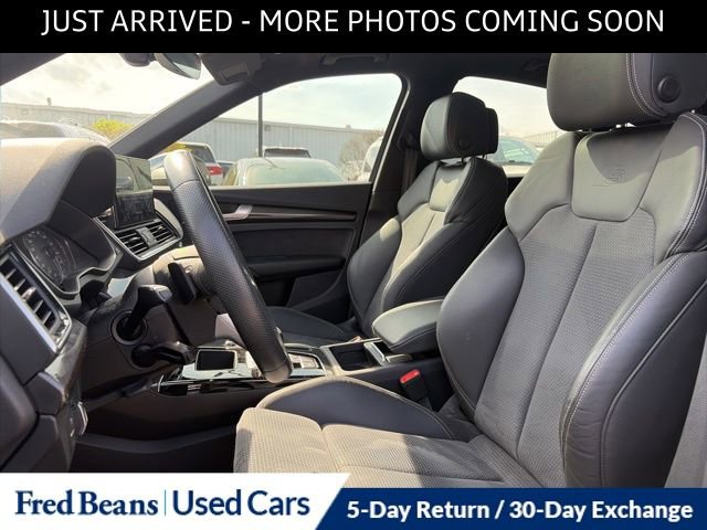 Used 2022 Audi SQ5 Premium w/ Convenience Package image 13